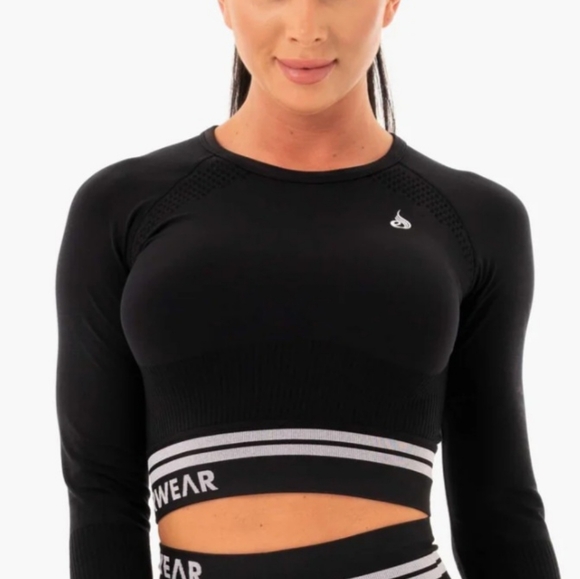 Seamless long sleeve crop top - Picture 7 of 7